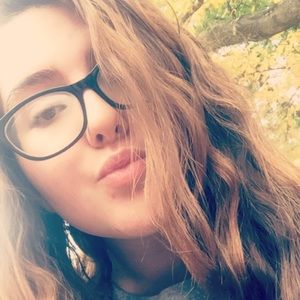 Meet your Posher, Breezy